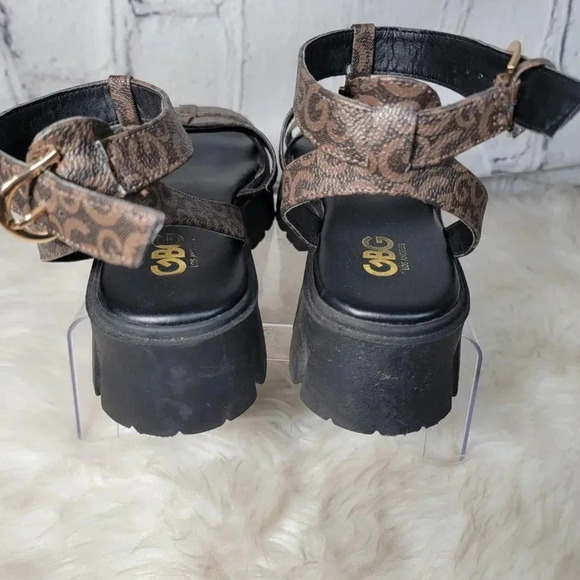 G by GUESS Womens 8.5 Platform 90s 2000s Brown Lug Chunky Sandal Retro Preppy - Picture 8 of 12